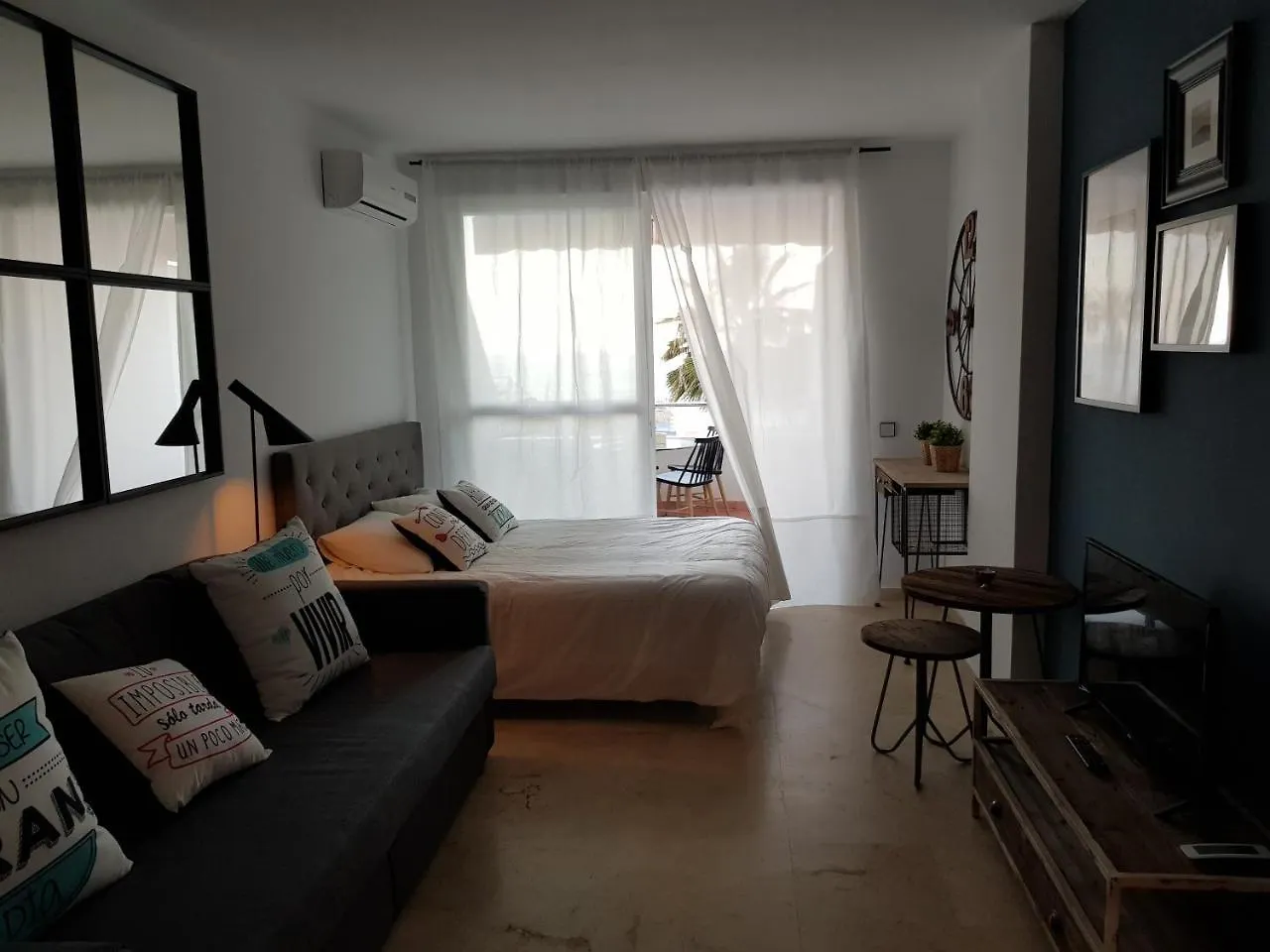 Estudio 1 Linea De Playa Vistas Al Mar Apartment Torremolinos 0*,